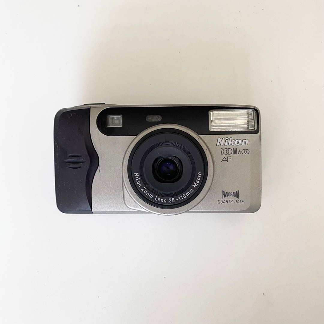 Appareil Photo Argentique Nikon Zoom 600 AF – Testé, Fonctionne, Très Bon état