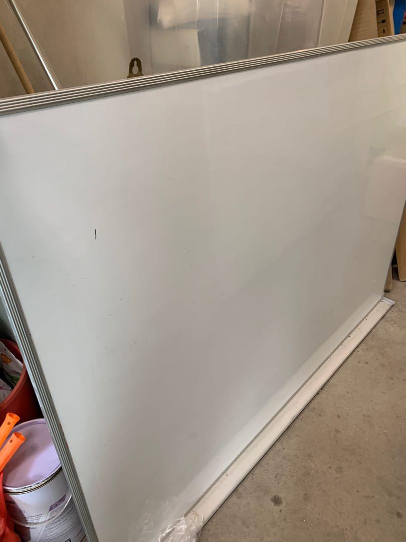 Whiteboard, Hobbies & Toys, Stationery & Craft, Craft Supplies & Tools