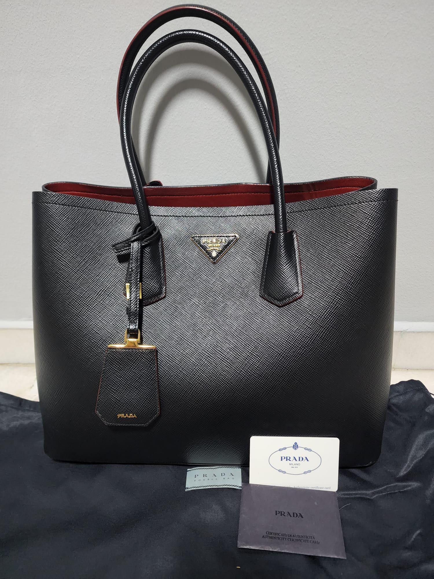 Prada black shop bag red interior