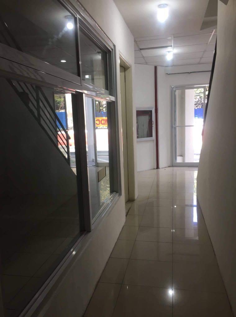 Affordable Newly Renovated 330 SQM Commercial/Office Space with Glass