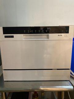 almost new MAXIMUS tabletop dishwasher