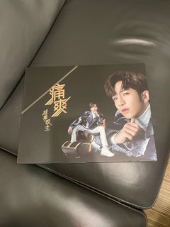 （分類：）位於 。 由 arya_882 提交（商品編號 1179402495，圖片 1）。簡介： 。