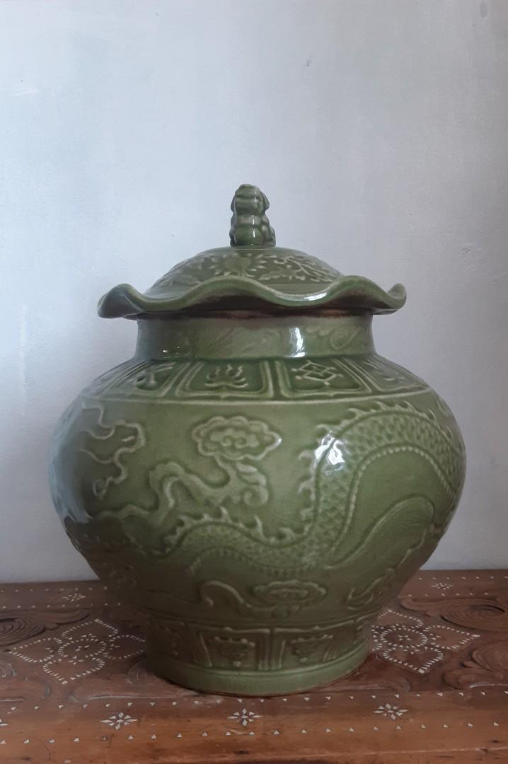 Antique Celadon Jar (Category: Vases & Decorative Bowls) located in Manila. Submitted by aikahzdm (Listing ID 1179302158, Image 3). Description: Fs. Antique Embossed Celadon dragon jar with Foodog on top Good condition those who are Interested kindly sent my Inbox 🙂.
