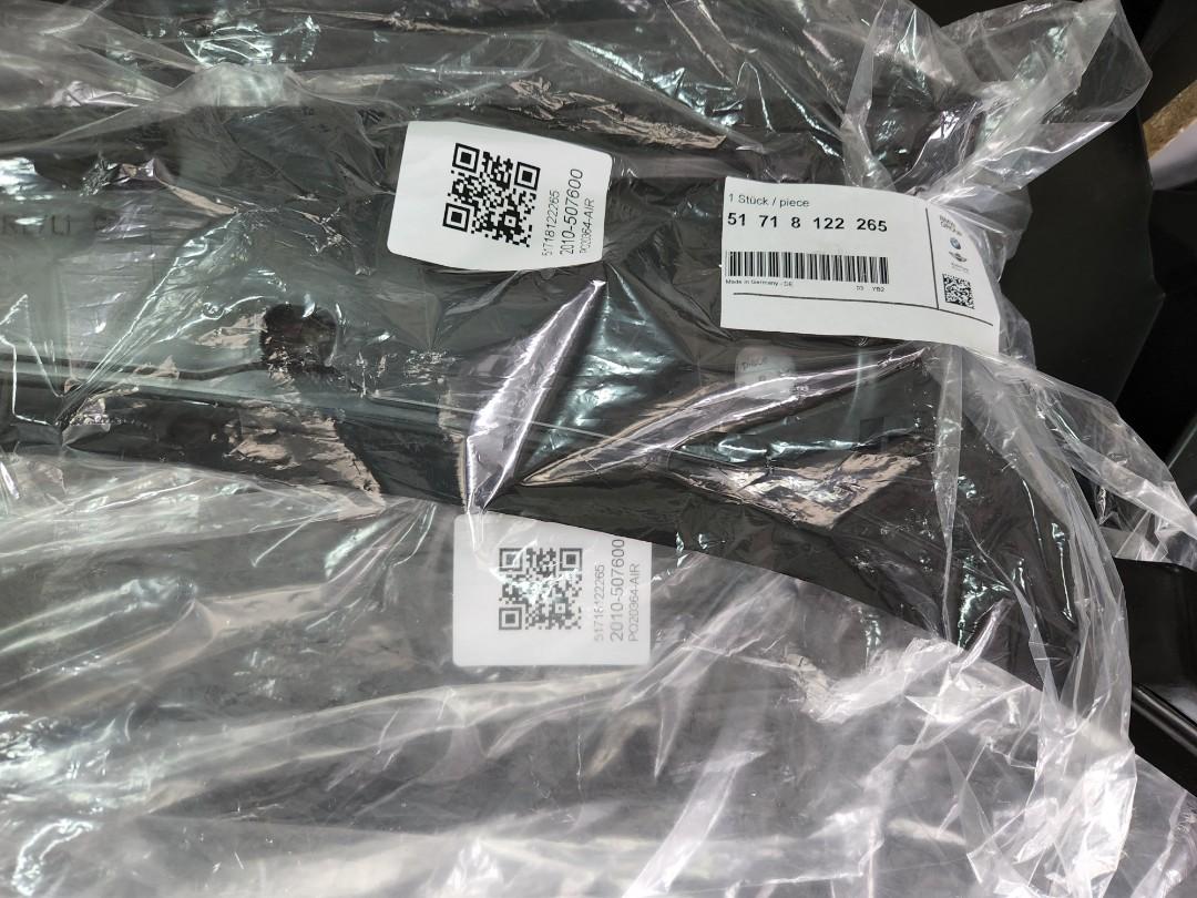 BMW E36 Wiper Panel Cover ORIGINAL BMW, Auto Accessories on Carousell