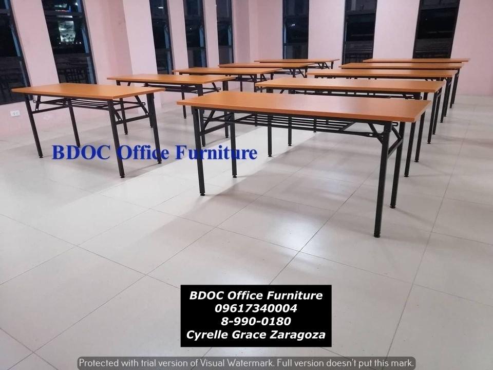 Brand New Folding Table in laminated top finished \\ Office Furniture