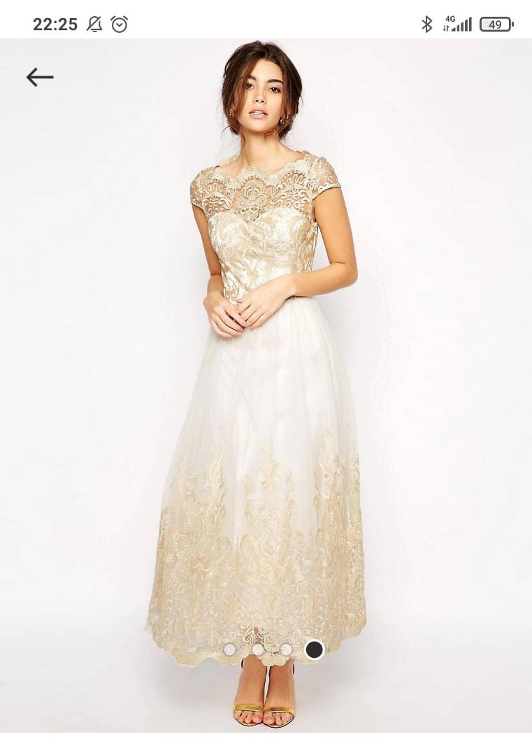Chi chi london white and gold dress sales