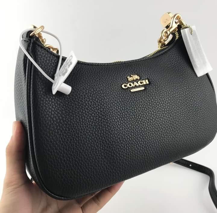 Coach Teri Shoulder Bag Black (Category: Shoulder Bags) located in Manila. Submitted by bagislifeshop (Listing ID 1179468735, Image 3). Description: .