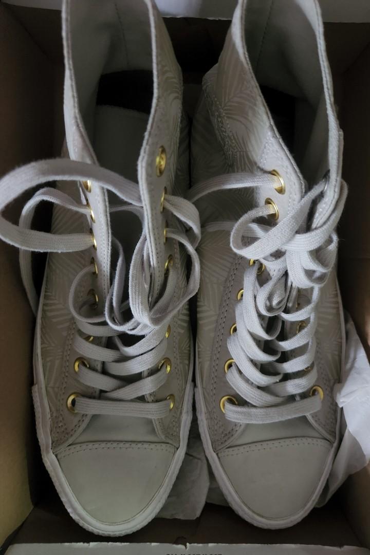Chuck taylor all star summer palms high deals top