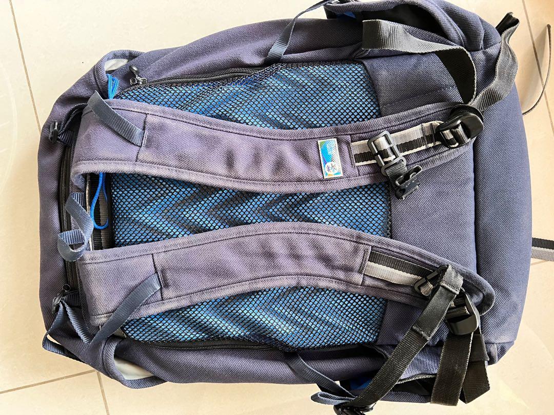 Crumpler Karachi Outpost Backpack Midblue, Men's Fashion, Bags