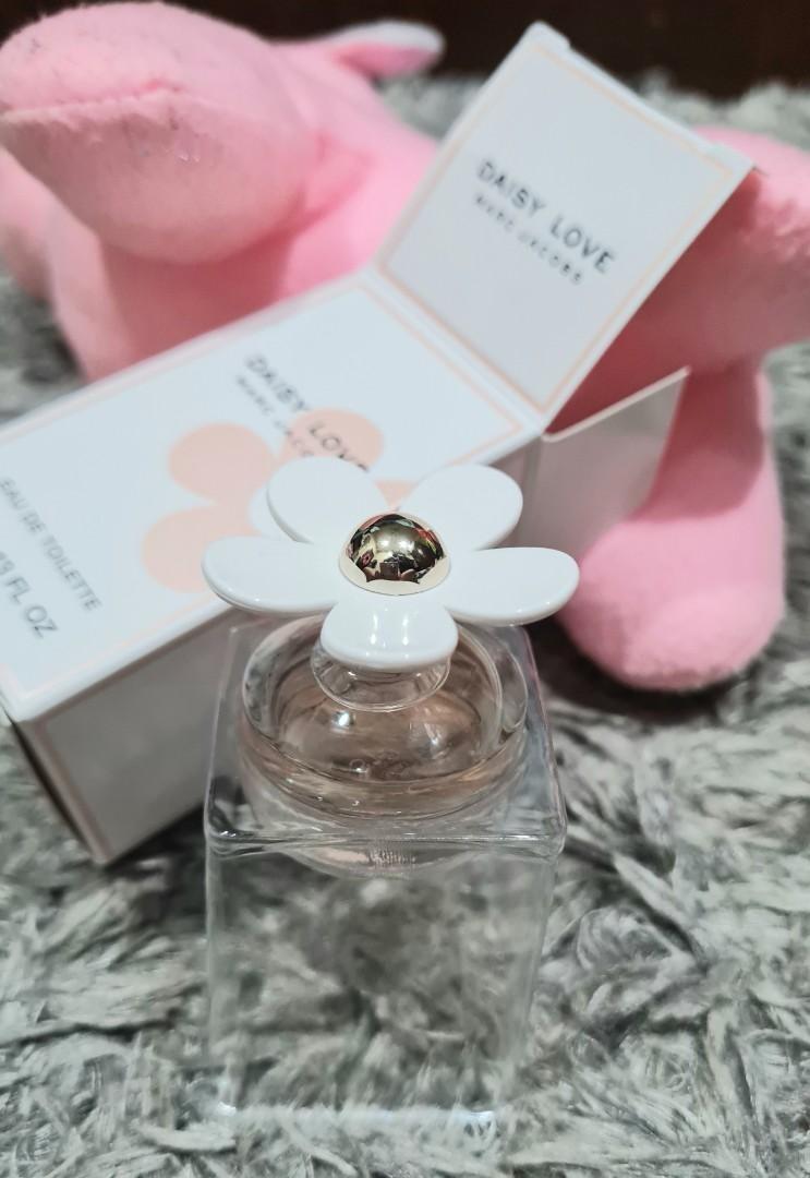 Marc jacobs daisy love 4ml deals