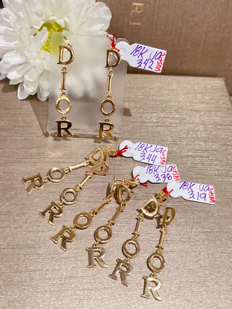 Dior earrings 2018 top