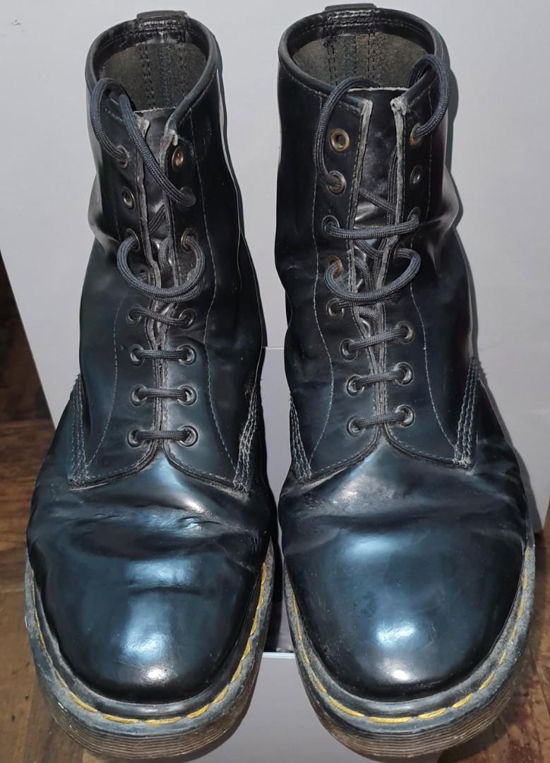 Dr hotsell martens 8217