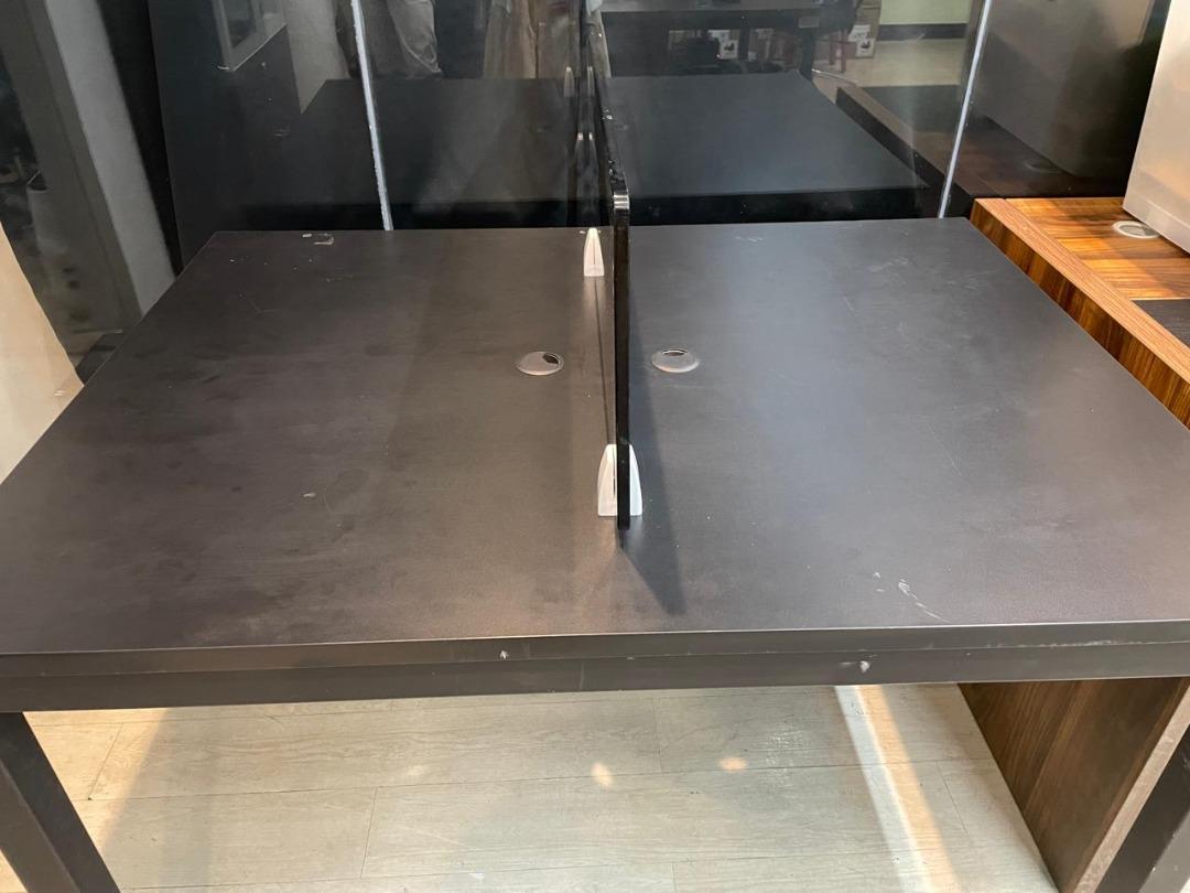 EXECUTIVE TABLE WITH SCREEN PANEL DIVIDER, Furniture & Home Living ...