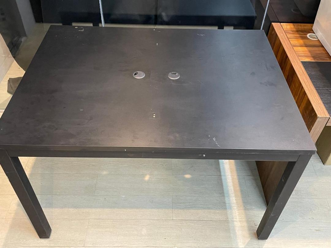 EXECUTIVE TABLE WITH SCREEN PANEL DIVIDER, Furniture & Home Living ...