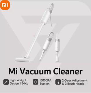 FOR SALE Xiaomi MI vacuum cleaner (Light)