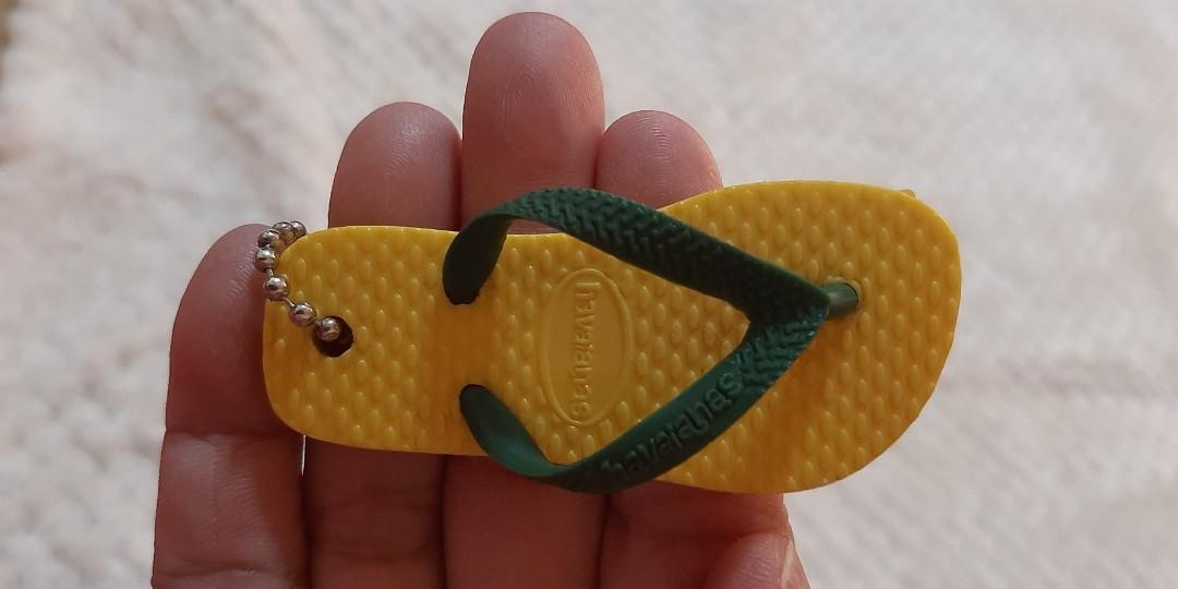Havaianas Key Ring *blkr (Category: Slippers and slides) located in Pasig City. Submitted by mixpicks (Listing ID 1179314421, Image 3). Description: .