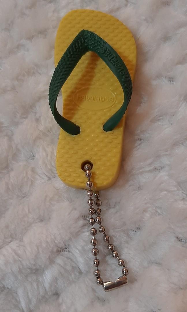 Havaianas Key Ring *blkr (Category: Slippers and slides) located in Pasig City. Submitted by mixpicks (Listing ID 1179314421, Image 1). Description: .