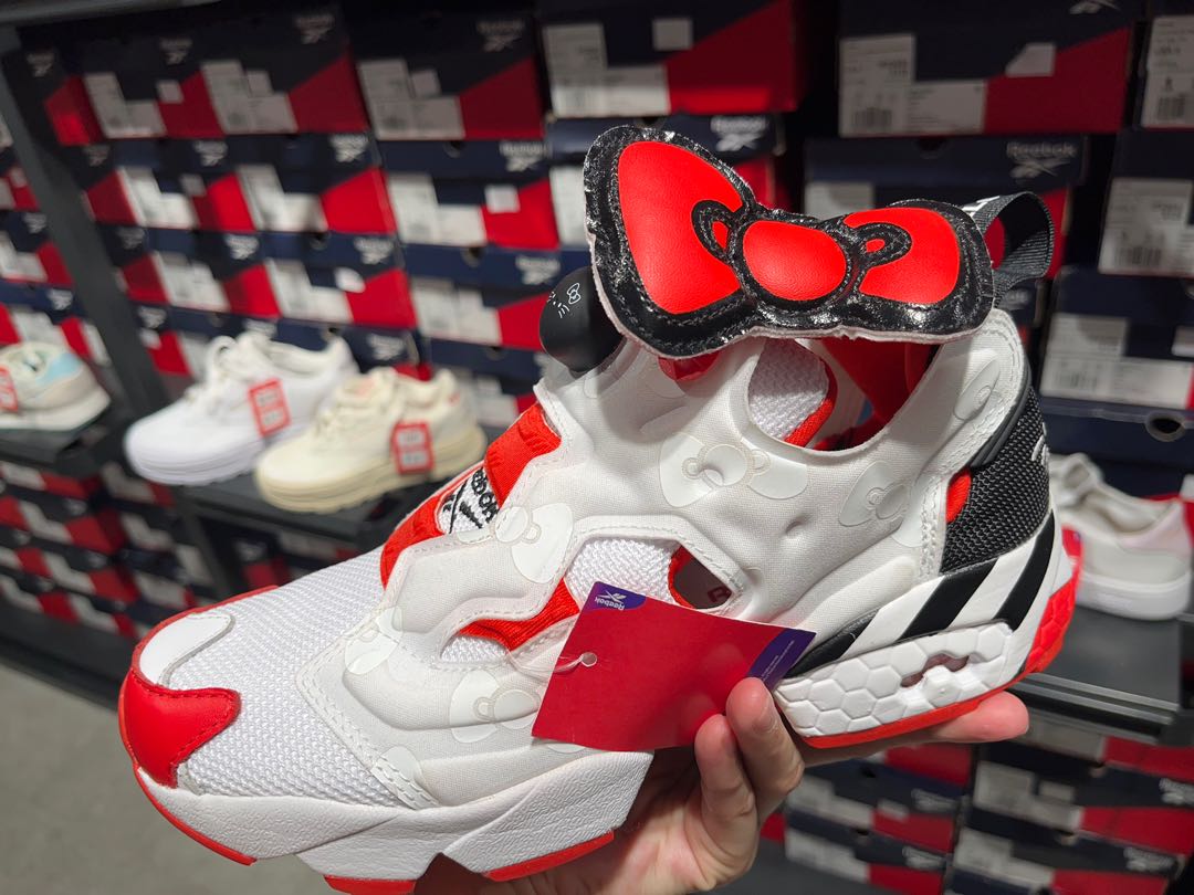 Hello kitty reebok shoes for sale top