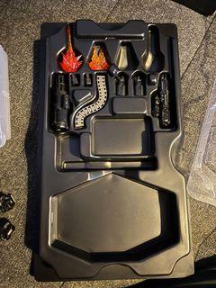Hot Toys - Punisher War Machine - missing items