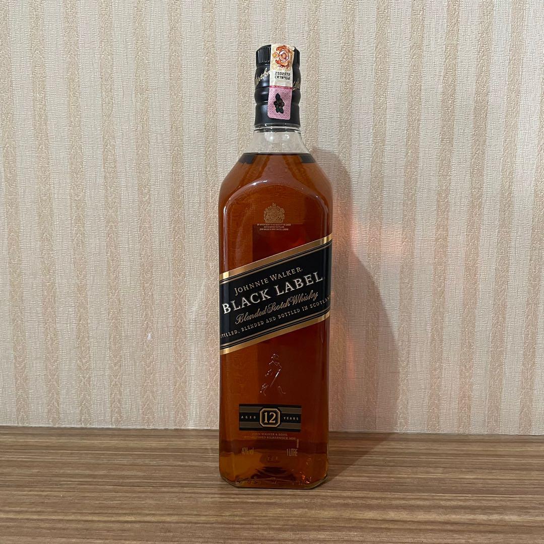 Johnnie Walker Black Label 1L, Makanan & Minuman, Minuman ...