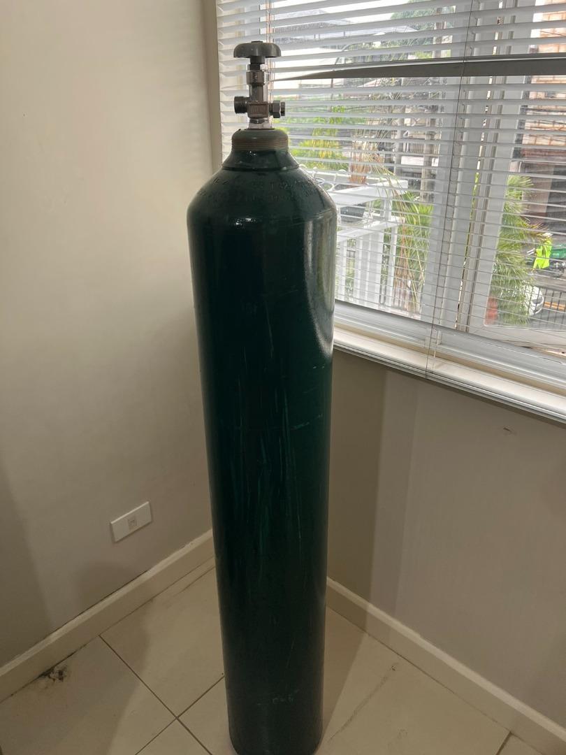 Large Oxygen Tank 50kg, Health & Nutrition, Medical Supplies & Tools on