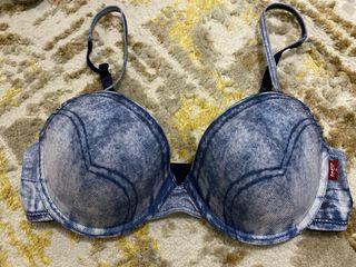 levi’s bra