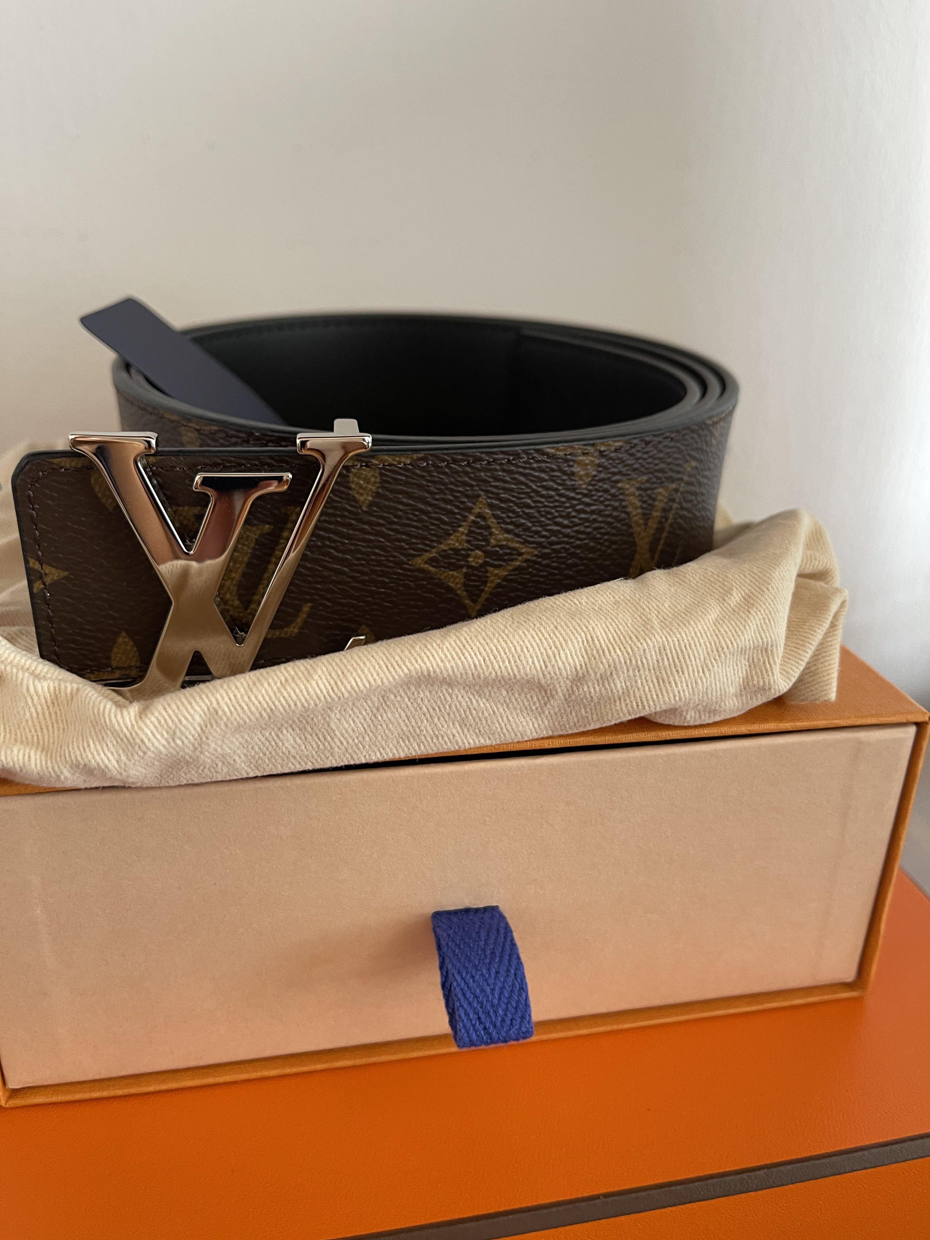 Leather belt Louis Vuitton Blue size 90 cm in Leather - 33310956