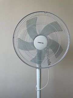 (Category: ) located in . Submitted by limziteng (Listing ID 1179335775, Image 1). Description: .