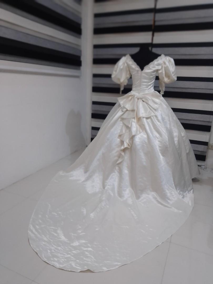 Murang gown cheap