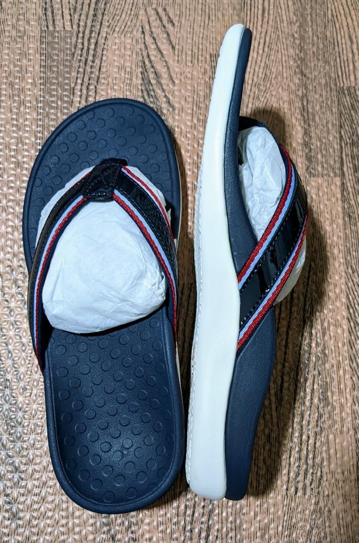 New Vionic navy blue sports sandals fitflop skechers Women s