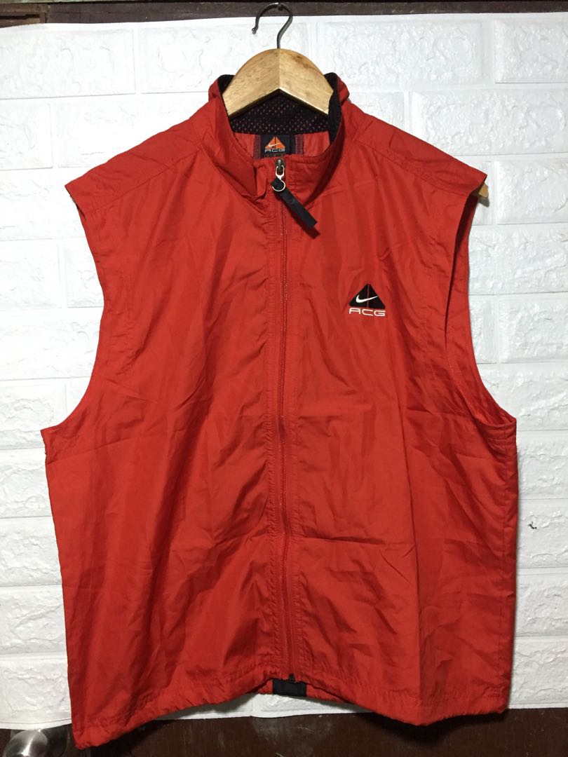 NIKE ACG PACKABLE VEST, Men's Fashion, Activewear on Carousell