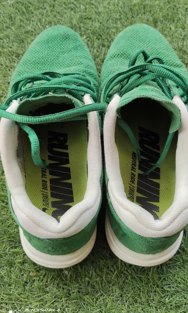 Nike roshe dark green clearance