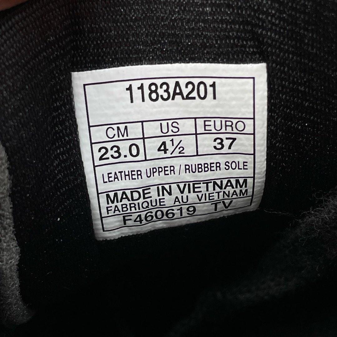 onitsuka tiger black honey gold