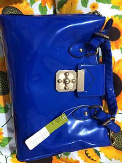 (Category: ) located in . Submitted by crey014 (Listing ID 1179430933, Image 1). Description: .