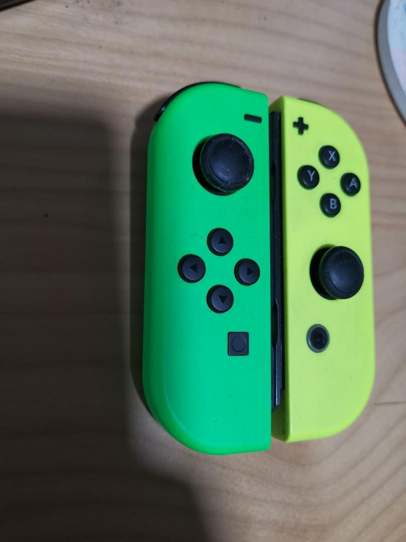 Green and yellow joycons store
