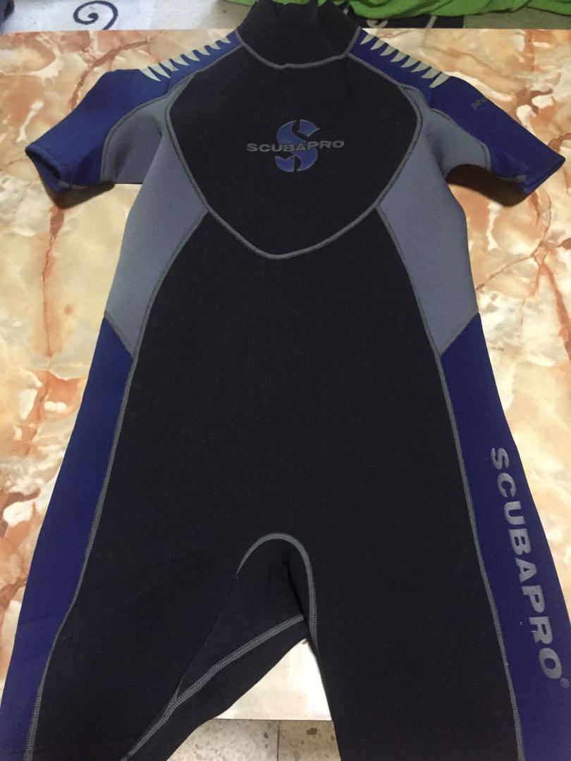 Scubapro shorty shop wetsuit 2.5 mm
