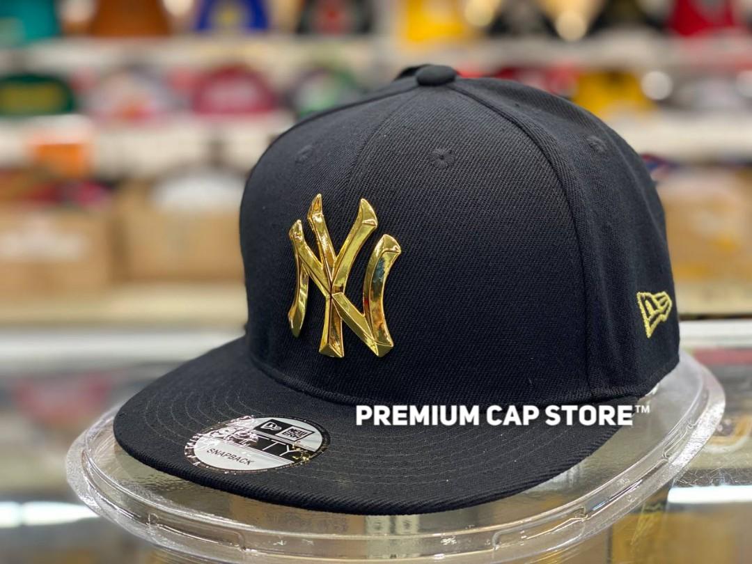 New York Yankees GOLD METAL-BADGE Red-Black Fitted Hat