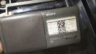Sony and Panasonic AM/FM Transistor Radios Lot