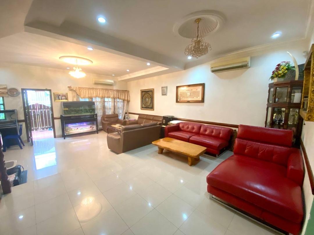 Three Storey Intermediate Terrace House, Taman Setiawangsa,, Property