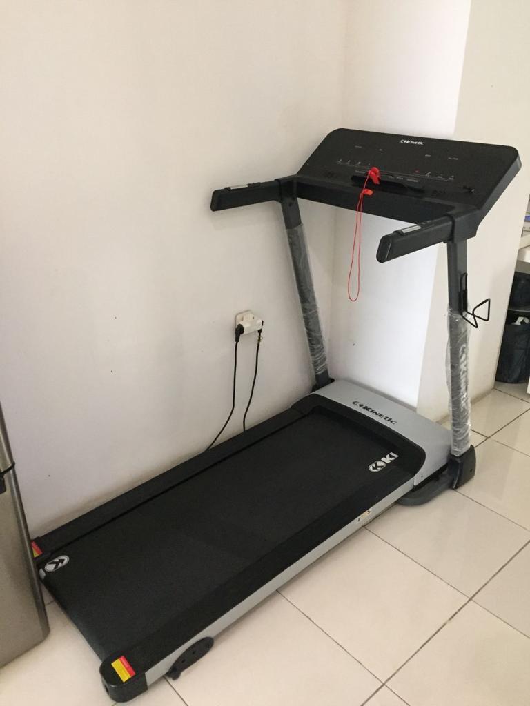 Treadmill kinetic motorized 12p cheap
