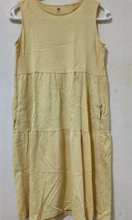 Uniqlo Sleeveless Light Yellow Dress