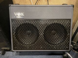 （分類：）位於 。 由 evotme 提交（商品編號 1179461236，圖片 1）。簡介： 。