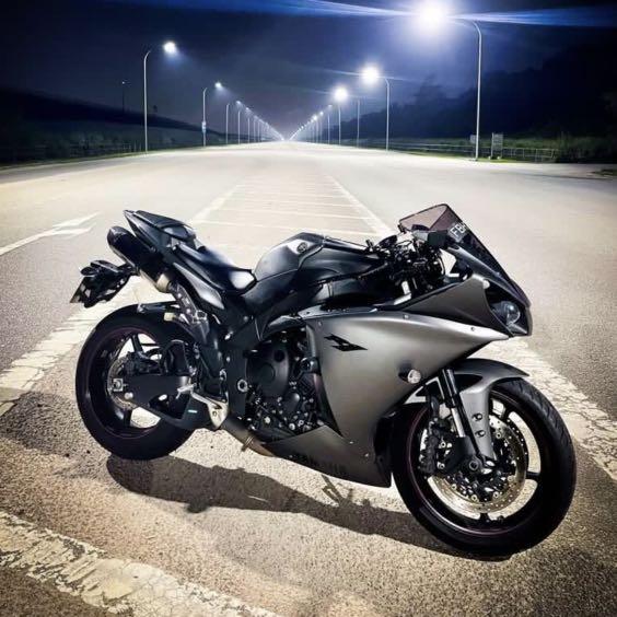 Yamaha YZF-R1, Motorcycles, Motorcycles for Sale, Class 2 on Carousell