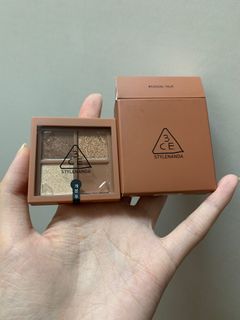 （分類：）位於 。 由 cherrybeebee 提交（商品編號 1179569502，圖片 1）。簡介： 。