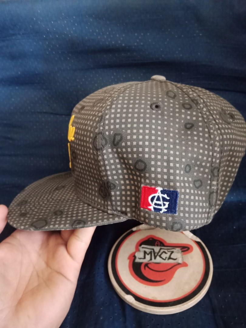 ACAPULCO GOLD SNAPBACK (Category: Caps & Hats) located in Polomolok. Submitted by maczstuff (Listing ID 1179487048, Image 2). Description: ACAPULCO GOLD SNAPBACK EXCELLENT CONDITION.