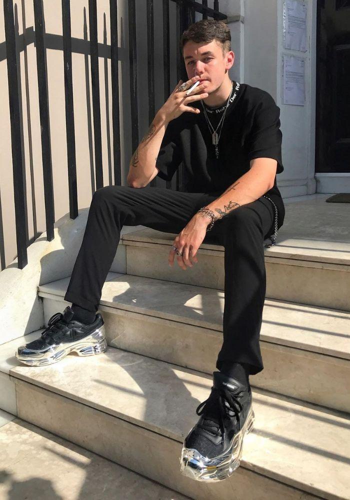 Raf simons ozweego hot sale black chrome