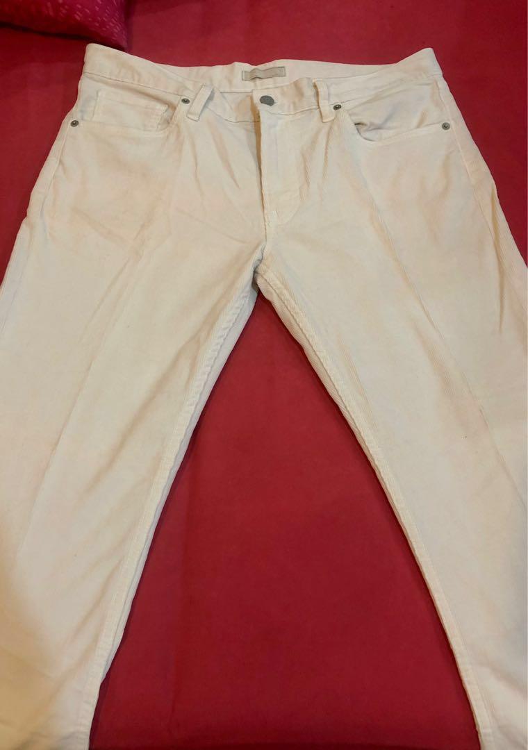 AUTHENTIC UNIQLO CREAM SLIM/STRAIGHT CORDUROY JEANS, Men's Fashion