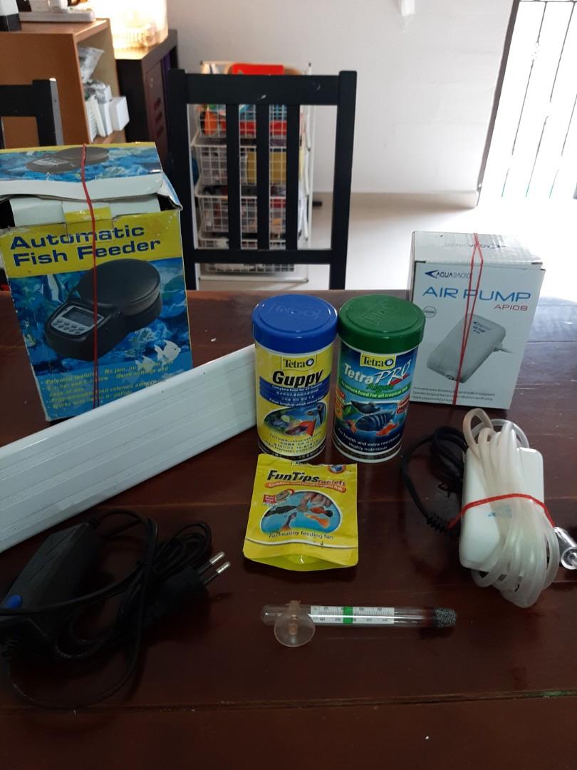 Automatic fish feeder , Guppy foods Tetra , UV Lamp , thermometer for aquarium , Air pump Aqua