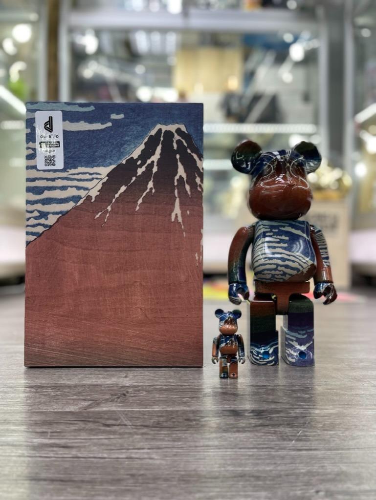 BE@RBRICK 葛飾北斎 「冨嶽三十六景 凱風快晴」100％ & 400％