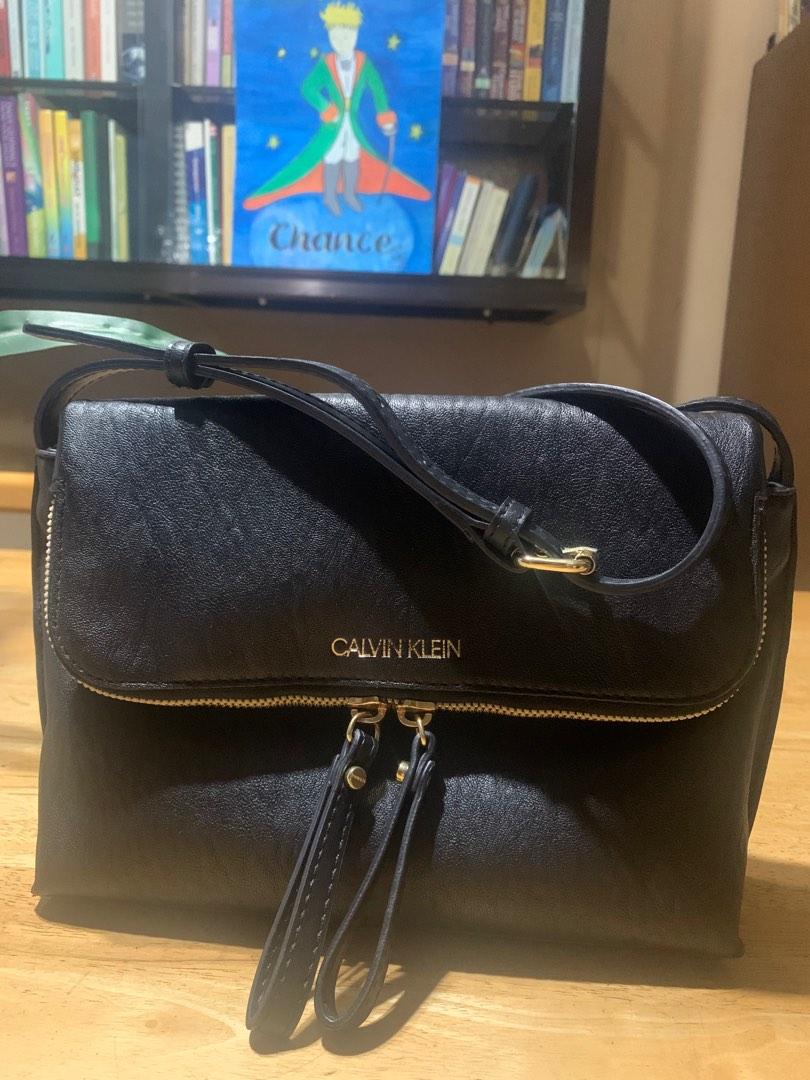 Elaine zip medium shop crossbody bag